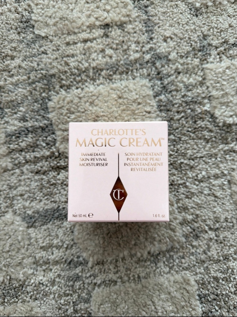 Charlotte’s Magic Cream Immediate Skin Revival Moisturiser - Pale Pink